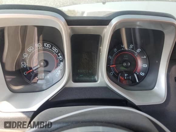 2011 Chevrolet Camaro 1SS z VIN 2G1FJ1EJXB9137320, wystawiony jako Copart lot #80519315 z przebiegiem 137 849 mil mil oraz Szkoda całkowita • Salvage title. Historia ofert i sprzedaży dostępna na DreamBid. Obrazek 9.