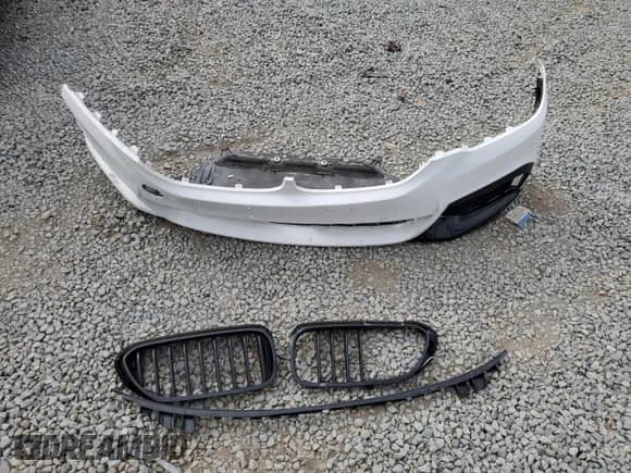 2019 BMW 5 Series 540i с VIN WBAJE5C52KWW32621, выставлен на аукционе Copart как лот 85782055 с пробегом 73 350 миль миль и Списание • Salvage title. История ставок и продаж доступна на DreamBid. Изображение 12.