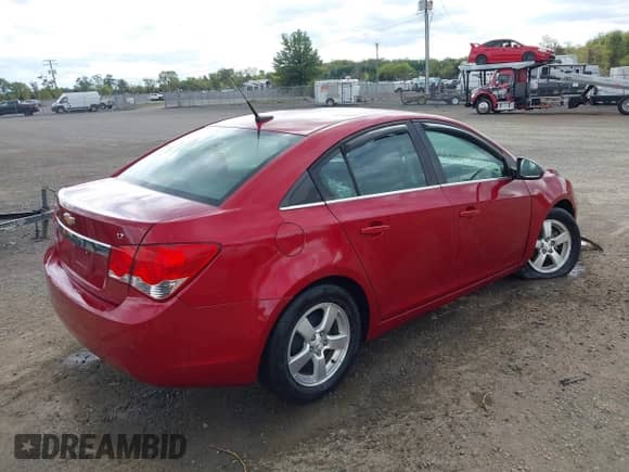 2012 Chevrolet Cruze 1LT with VIN 1G1PF5SC4C7391319, listed as a IAAI auction lot 43391563 with 64,376 mi miles and . Bid and sale history available at DreamBid. Image 4.