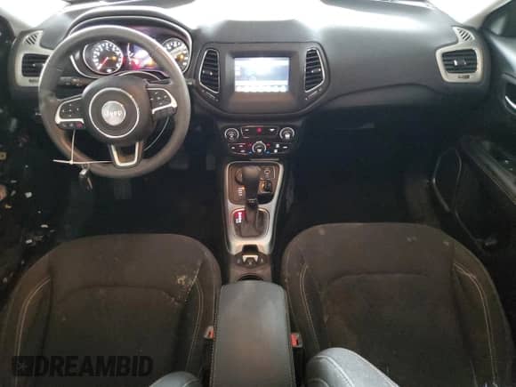 2021 Jeep Compass Upland with VIN 3C4NJDAB1MT523546, listed as a Copart auction lot 82226784 with 41,102 mi miles and Salvage title. Bid and sale history available at DreamBid. Image 8.
