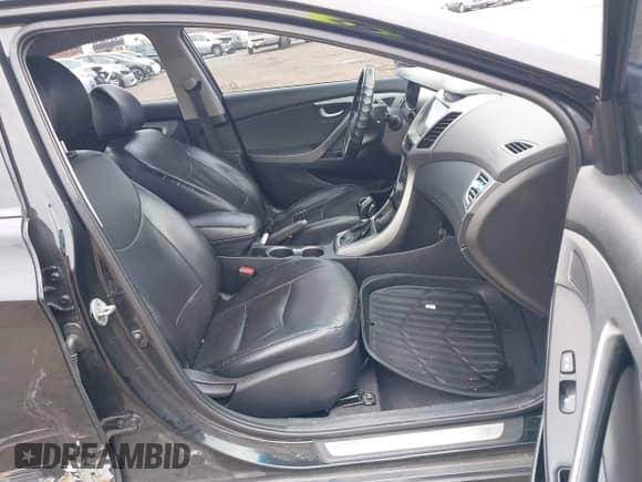 2016 Hyundai Elantra SE z VIN 5NPDH4AE8GH658593, wystawiony jako IAAI lot #41903472 z przebiegiem 166 866 mil mil oraz . Historia ofert i sprzedaży dostępna na DreamBid. Obrazek 5.