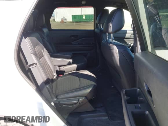 2023 Nissan Pathfinder Rock Creek with VIN 5N1DR3BD2PC270554, listed as a IAAI auction lot 42200457 with 18,249 mi miles and . Bid and sale history available at DreamBid. Image 8.