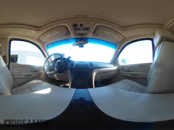 2007 Cadillac Escalade ESV с VIN 1GYFK66827R396002, выставлен на аукционе IAAI как лот 41333363 с пробегом 166 278 миль миль и . История ставок и продаж доступна на DreamBid. Изображение 22.