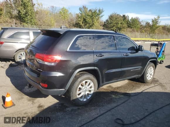 2014 Jeep Grand Cherokee Laredo with VIN 1C4RJEAG9EC145007, listed as a Copart auction lot 86271595 with 185,490 mi miles and Clean title. Bid and sale history available at DreamBid. Image 3.