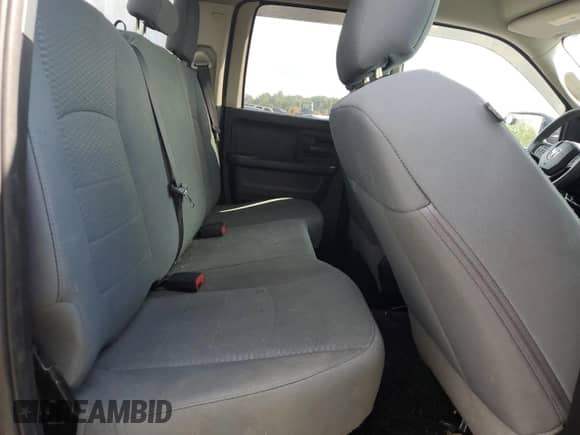 2019 Ram 1500 Tradesman z VIN 1C6RR6FT9KS572524, wystawiony jako Copart lot #69806215 z przebiegiem 132 195 mil mil oraz Szkoda całkowita • Salvage title. Historia ofert i sprzedaży dostępna na DreamBid. Obrazek 10.