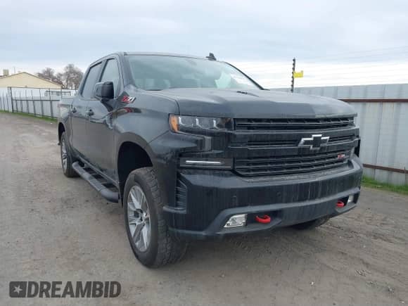 2020 Chevrolet Silverado 1500 LT Trail Boss z VIN 1GCPYFEL5LZ308780, wystawiony jako IAAI lot #41144587 z przebiegiem 62 367 mil mil oraz . Historia ofert i sprzedaży dostępna na DreamBid. Obrazek 1.