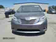 2015 Toyota Sienna XLE with VIN 5TDYK3DC9FS642659, listed as a Copart auction lot 70899615 with 147,363 mi miles and Salvage title. Bid and sale history available at DreamBid. Image 5.