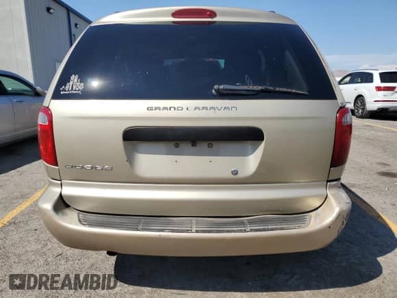 2006 Dodge Grand Caravan SE с VIN 1D4GP24R56B736303, выставлен на аукционе Copart как лот 71738865 с пробегом 225 373 миль миль и Списание • Salvage title. История ставок и продаж доступна на DreamBid. Изображение 6.