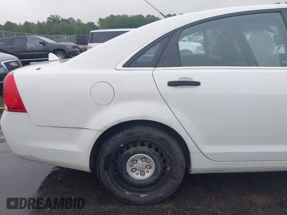 2014 Chevrolet Caprice Police Police с VIN 6G3NS5U23EL929696, выставлен на аукционе IAAI как лот 42439337 с пробегом 121 479 миль миль и . История ставок и продаж доступна на DreamBid. Изображение 18.