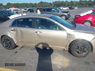 2008 Chevrolet Malibu 1LS с VIN 1G1ZG57B384199372, выставлен на аукционе IAAI как лот 43452315 с пробегом 115 076 миль миль и . История ставок и продаж доступна на DreamBid. Изображение 6.