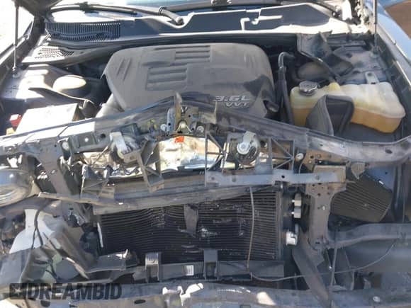 2019 Dodge Challenger SXT с VIN 2C3CDZAGXKH532019, выставлен на аукционе IAAI как лот 43369384 с пробегом 111 218 миль миль и . История ставок и продаж доступна на DreamBid. Изображение 10.