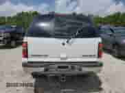 2004 Chevrolet Suburban Z71 z VIN 3GNFK16Z44G189308, wystawiony jako Copart lot #48125965 z przebiegiem Nie podano mil oraz Szkoda całkowita • Salvage title. Historia ofert i sprzedaży dostępna na DreamBid. Obrazek 6.