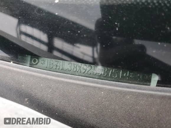 2002 Dodge Dakota Sport z VIN 1B7HL38X92S587514, wystawiony jako Copart lot #81796315 z przebiegiem Nie podano mil oraz Szkoda całkowita • Salvage title. Historia ofert i sprzedaży dostępna na DreamBid. Obrazek 12.