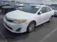 2012 Toyota Camry L z VIN 4T4BF1FK6CR226130, wystawiony jako IAAI lot #43221512 z przebiegiem 158 050 mil mil oraz . Historia ofert i sprzedaży dostępna na DreamBid. Obrazek 17.