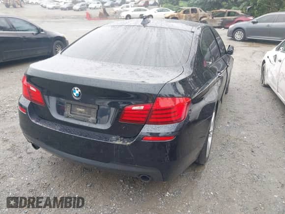 2016 BMW 5 Series 535i with VIN WBA5B1C57GG129879, listed as a IAAI auction lot 42994563 with Not provided miles and . Bid and sale history available at DreamBid. Image 4.