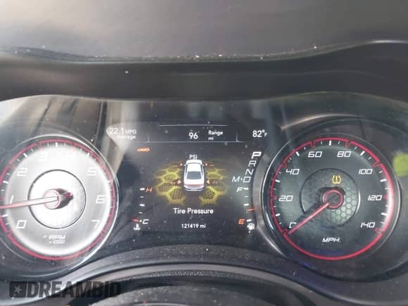 2020 Dodge Charger SXT with VIN 2C3CDXBG9LH238776, listed as a IAAI auction lot 43107019 with 121,419 mi miles and . Bid and sale history available at DreamBid. Image 7.
