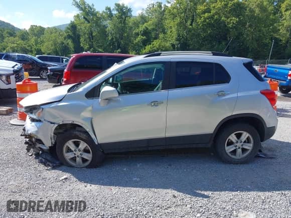 2018 Chevrolet Trax LT с VIN KL7CJPSB0JB707815, выставлен на аукционе IAAI как лот 42981465 с пробегом 74 265 миль миль и . История ставок и продаж доступна на DreamBid. Изображение 15.