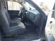 2004 Dodge Dakota z VIN 1D7FL46K34S565246, wystawiony jako IAAI lot #41779979 z przebiegiem 137 045 mil mil oraz . Historia ofert i sprzedaży dostępna na DreamBid. Obrazek 5.