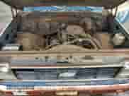 1979 Chevrolet Silverado 1500 z VIN CCD149B107787, wystawiony jako Copart lot #58414205 z przebiegiem 113 527 mil mil oraz Czysty tytuł • Clean title. Historia ofert i sprzedaży dostępna na DreamBid. Obrazek 11.
