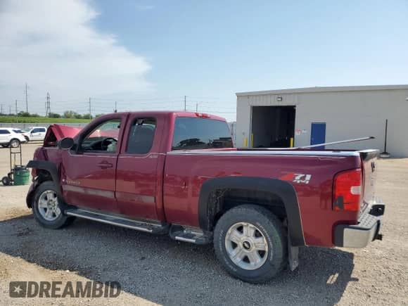 2007 Chevrolet Silverado 1500 LTZ with VIN 1GCEK19007Z534002, listed as a Copart auction lot 68506765 with Not provided miles and Salvage title. Bid and sale history available at DreamBid. Image 2.