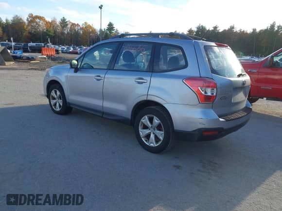 2015 Subaru Forester 2.5i z VIN JF2SJABC0FH433705, wystawiony jako IAAI lot #43556756 z przebiegiem 130 327 mil mil oraz . Historia ofert i sprzedaży dostępna na DreamBid. Obrazek 3.