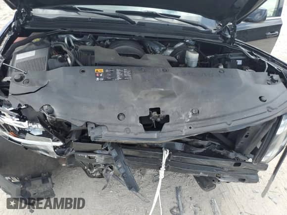 2016 Chevrolet Suburban LS с VIN 1GNSKGECXGR472220, выставлен на аукционе Copart как лот 70735924 с пробегом 180 338 миль миль и Списание • Salvage title. История ставок и продаж доступна на DreamBid. Изображение 12.