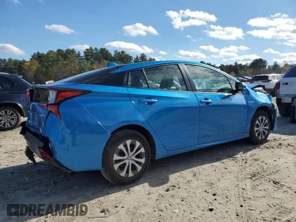 2020 Toyota Prius LE with VIN JTDL9RFU1L3018589, listed as a Copart auction lot 89735475 with 70,373 mi miles and Salvage title. Bid and sale history available at DreamBid. Image 3.