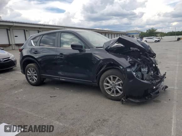 2024 Mazda CX-5 S Preferred z VIN JM3KFBCL9R0493240, wystawiony jako Copart lot #68119935 z przebiegiem 19 704 mil mil oraz Szkoda całkowita • Salvage title. Historia ofert i sprzedaży dostępna na DreamBid. Obrazek 4.
