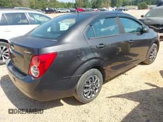 2014 Chevrolet Sonic LS с VIN 1G1JA5SH3E4162490, выставлен на аукционе IAAI как лот 43298832 с пробегом 169 208 миль миль и . История ставок и продаж доступна на DreamBid. Изображение 4.