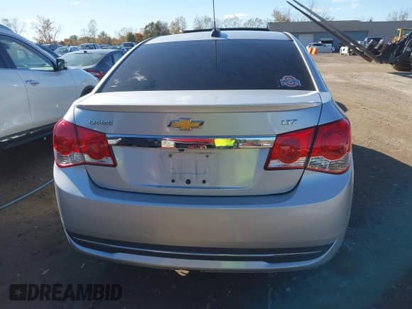 2015 Chevrolet Cruze LTZ с VIN 1G1PG5SB6F7287326, выставлен на аукционе IAAI как лот 43479281 с пробегом 130 537 миль миль и . История ставок и продаж доступна на DreamBid. Изображение 16.