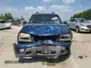 2003 Chevrolet TrailBlazer EXT LT z VIN 1GNET16S936187498, wystawiony jako Copart lot #69054275 z przebiegiem 188 046 mil mil oraz Szkoda całkowita • Salvage title. Historia ofert i sprzedaży dostępna na DreamBid. Obrazek 5.