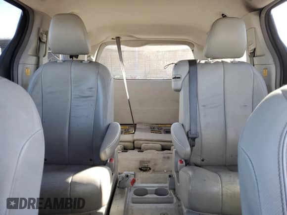 2013 Toyota Sienna XLE AAS с VIN 5TDYK3DCXDS365887, выставлен на аукционе Copart как лот 90438455 с пробегом 279 518 миль миль и Чистый • Clean title. История ставок и продаж доступна на DreamBid. Изображение 10.