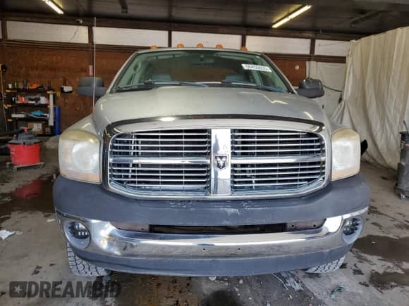 2006 Dodge 2500 SLT с VIN 3D7KS28D26G284067, выставлен на аукционе Copart как лот 66455055 с пробегом 186 780 миль миль и Списание • Salvage title. История ставок и продаж доступна на DreamBid. Изображение 5.
