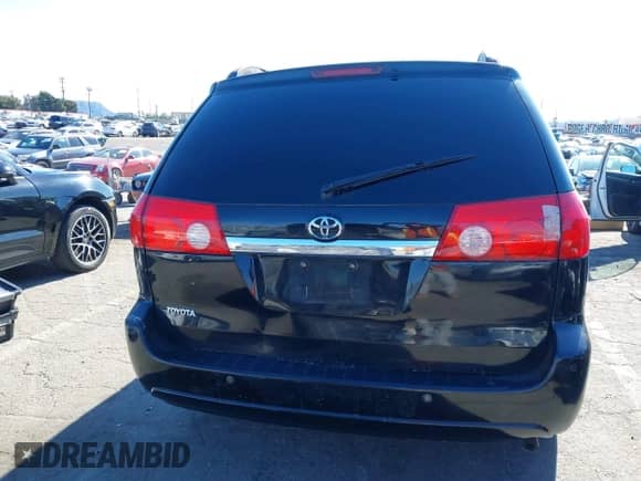 2009 Toyota Sienna XLE z VIN 5TDZK22C69S273555, wystawiony jako IAAI lot #41276221 z przebiegiem 129 160 mil mil oraz . Historia ofert i sprzedaży dostępna na DreamBid. Obrazek 16.