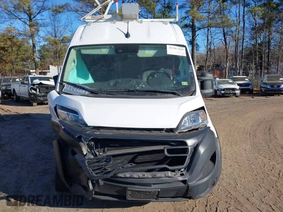 2023 Ram ProMaster Cargo с VIN 3C6LRVCG1PE509967, выставлен на аукционе IAAI как лот 41387568 с пробегом Не указан миль и . История ставок и продаж доступна на DreamBid. Изображение 11.