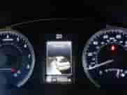 2015 Toyota Camry SE z VIN 4T1BF1FK8FU902401, wystawiony jako IAAI lot #43374452 z przebiegiem 103 323 mil mil oraz . Historia ofert i sprzedaży dostępna na DreamBid. Obrazek 16.