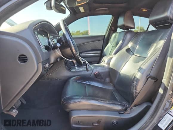 2012 Dodge Charger RT Max with VIN 2C3CDXDT9CH143077, listed as a Copart auction lot 82132095 with 153,773 mi miles and Salvage title. Bid and sale history available at DreamBid. Image 7.