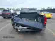 2004 Chevrolet Silverado 1500 Work Truck с VIN 2GCEC19V941123159, выставлен на аукционе IAAI как лот 41419477 с пробегом 171 449 миль миль и . История ставок и продаж доступна на DreamBid. Изображение 16.