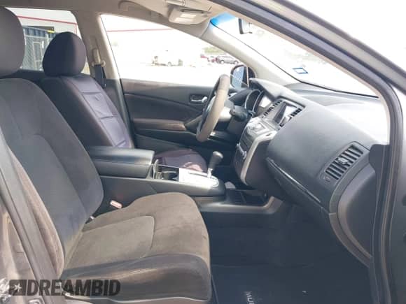 2013 Nissan Murano LE с VIN JN8AZ1MU0DW208304, выставлен на аукционе IAAI как лот 42280223 с пробегом 137 909 миль миль и . История ставок и продаж доступна на DreamBid. Изображение 5.