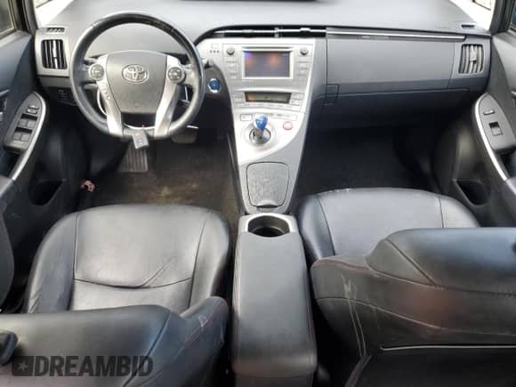 2013 Toyota Prius One z VIN JTDKN3DU2D5571183, wystawiony jako Copart lot #86639935 z przebiegiem 139 226 mil mil oraz Szkoda całkowita • Salvage title. Historia ofert i sprzedaży dostępna na DreamBid. Obrazek 8.