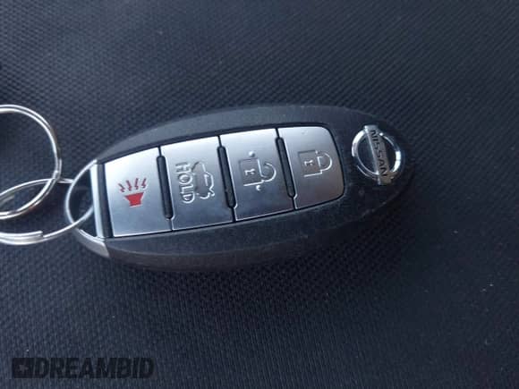 2017 Nissan Pathfinder SL with VIN 5N1DR2MM7HC681604, listed as a IAAI auction lot 43334467 with 147,766 mi miles and . Bid and sale history available at DreamBid. Image 11.