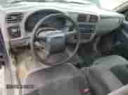 2000 Chevrolet S-10 с VIN 1GCCS1458YK259872, выставлен на аукционе Copart как лот 55914675 с пробегом 128 383 миль миль и Чистый • Clean title. История ставок и продаж доступна на DreamBid. Изображение 8.