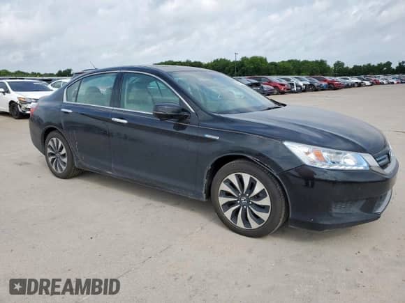 2014 Honda Accord Touring с VIN 1HGCR6F78EA005671, выставлен на аукционе Copart как лот 60895585 с пробегом 100 154 миль миль и Списание • Salvage title. История ставок и продаж доступна на DreamBid. Изображение 4.