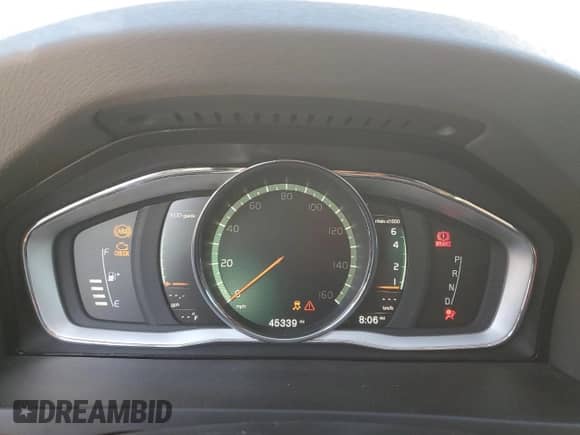 2018 Volvo S60 Inscription с VIN LYV402HKXJB185830, выставлен на аукционе Copart как лот 80485695 с пробегом 45 339 миль миль и Списание • Salvage title. История ставок и продаж доступна на DreamBid. Изображение 9.