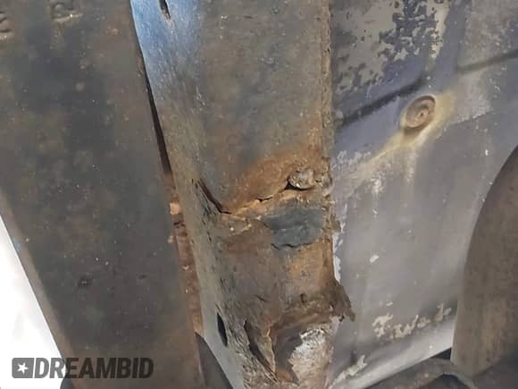 2008 GMC Sierra 1500 SLE1 с VIN 2GTEK19J481110549, выставлен на аукционе IAAI как лот 41664091 с пробегом 136 430 миль миль и . История ставок и продаж доступна на DreamBid. Изображение 6.