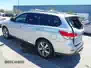 2015 Nissan Pathfinder S с VIN 5N1AR2MN2FC675928, выставлен на аукционе IAAI как лот 42821064 с пробегом 75 321 миль миль и . История ставок и продаж доступна на DreamBid. Изображение 3.