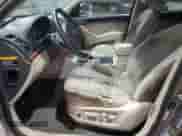 2011 Hyundai Veracruz GLS z VIN KM8NU4CC2BU140422, wystawiony jako Copart lot #84294914 z przebiegiem 181 866 mil mil oraz Szkoda całkowita • Salvage title. Historia ofert i sprzedaży dostępna na DreamBid. Obrazek 7.