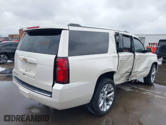 2015 Chevrolet Suburban LTZ с VIN 1GNSKKKC5FR734487, выставлен на аукционе IAAI как лот 43300616 с пробегом 63 795 миль миль и . История ставок и продаж доступна на DreamBid. Изображение 4.