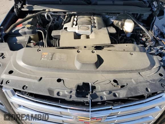 2016 Cadillac Escalade ESV Platinum z VIN 1GYS4KKJ6GR404466, wystawiony jako Copart lot #58273245 z przebiegiem 153 194 mil mil oraz Czysty tytuł • Clean title. Historia ofert i sprzedaży dostępna na DreamBid. Obrazek 11.