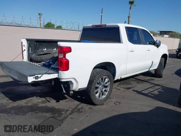 2020 Chevrolet Silverado 1500 LT с VIN 1GCUYDED5LZ109714, выставлен на аукционе IAAI как лот 42973611 с пробегом 93 888 миль миль и . История ставок и продаж доступна на DreamBid. Изображение 4.